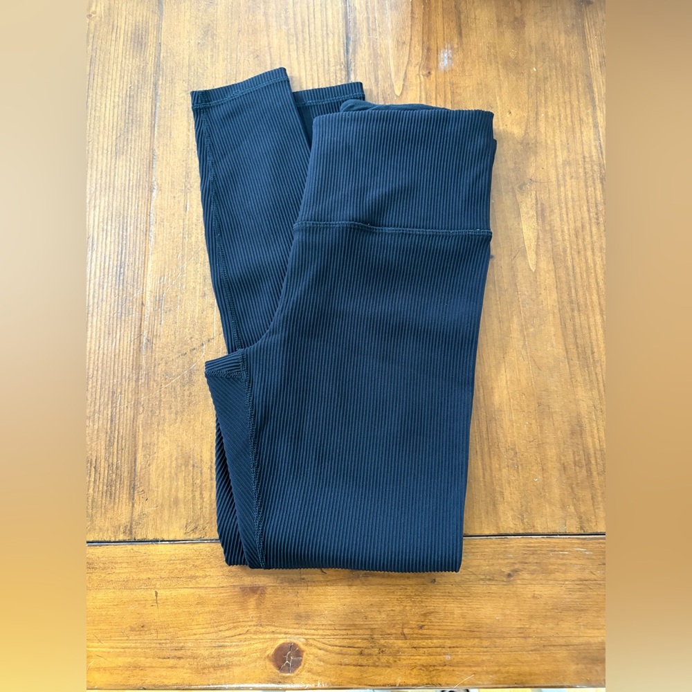 Ribbed Black Leggings